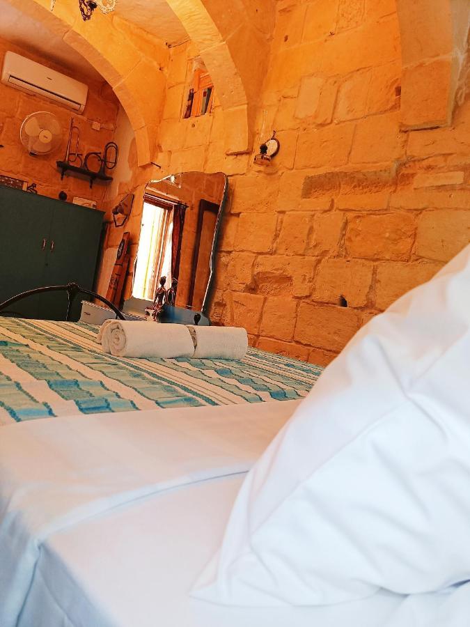 Fusion Homestay Accommodation Mosta Exterior foto